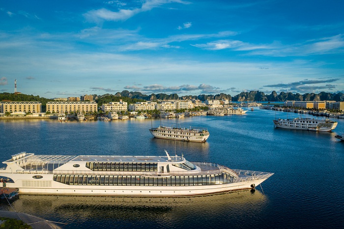 Siêu du thuyền nhà hàng Paradise Delight của Paradise Vietnam với sức chứa 400 khách dự kiến ra mắt giữa năm 2022